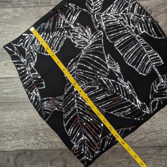 Express Sequin Mini Skirt Size XS - Picture 4 of 5